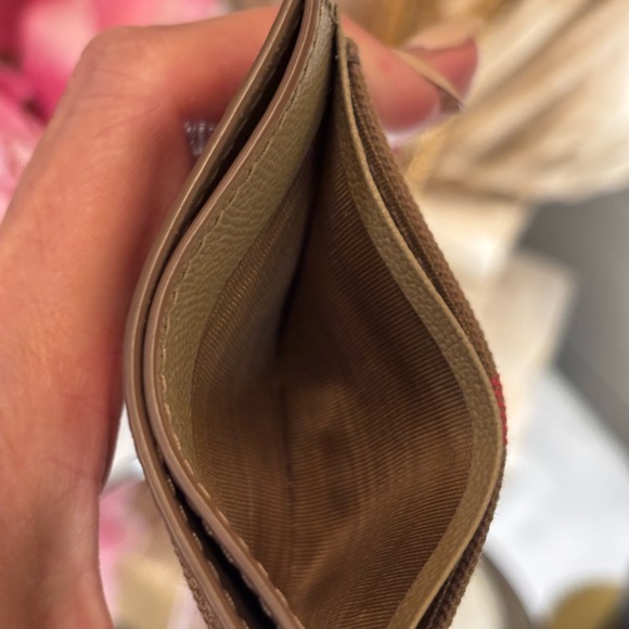 NWOT Burberry Beige and Red plaid Card Holder unisex - Picture 10 of 14